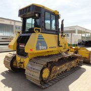 construction-equipment-bulldozerKOMATSU-D51PX-22—2_big–16120712015531664400