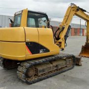 construction-equipment-mini-diggerCATERPILLAR-307C—2_big–16120712081451429000