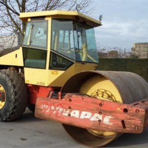 DYNAPAC CA250D single drum compactor