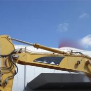 construction-equipment-tracked-excavatorCATERPILLAR-325DL—11