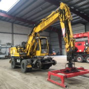 construction-equipment-wheel-excavatorLIEBHERR-A900-ZW—5_big–17020814295865477700